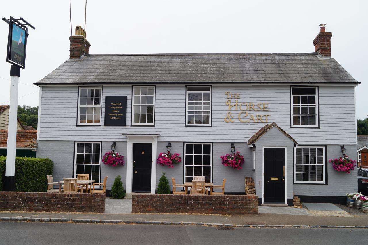 Peasmarsh The Horse & Cart酒店 外观 照片